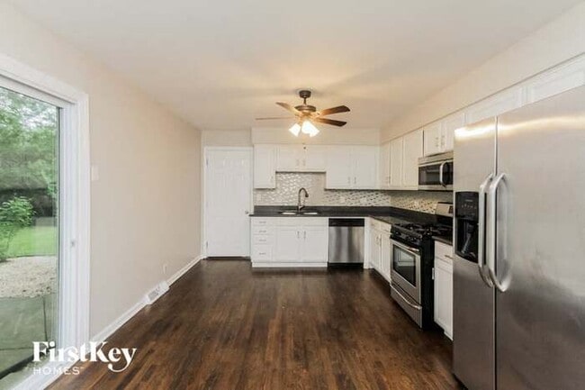 Building Photo - 1248 Berry Ln