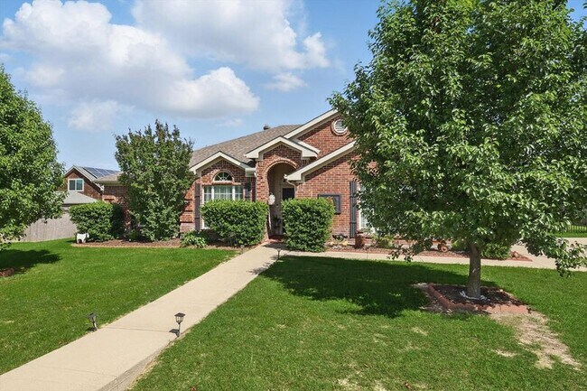 Building Photo - 108 Shumard Dr