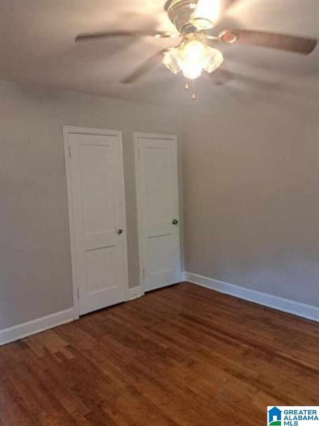 Foto del edificio - 813 46th St S