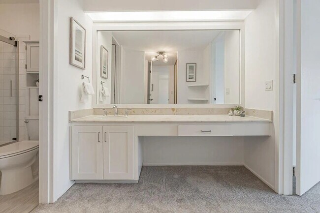 Foto del edificio - "Spacious 1-Bed Sanctuary with Luxurious F...