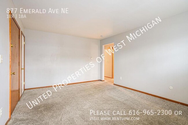 Building Photo - Available Now | 1 Bed 1 Bath Apartment in ...