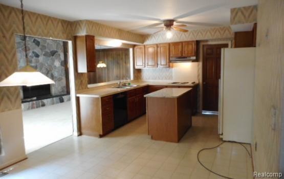 Foto del edificio - 22570 Thorncliffe St