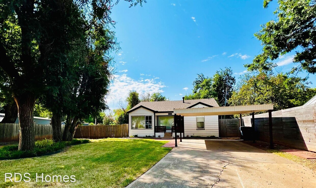 Foto principal - 3 br, 2 bath House - 2320 NW 31st St.