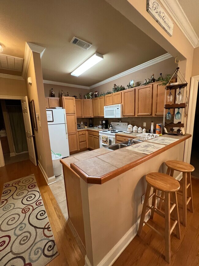 Kitchen - 1741 Brightside Dr