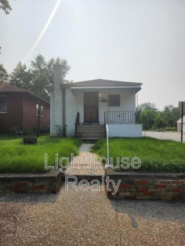 Primary Photo - 2700 Jefferson St