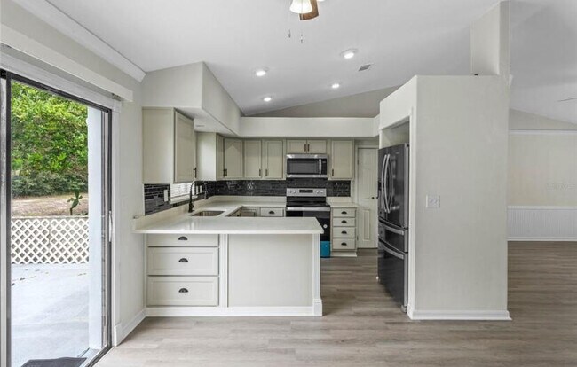Foto del edificio - 613 Antelope Ln