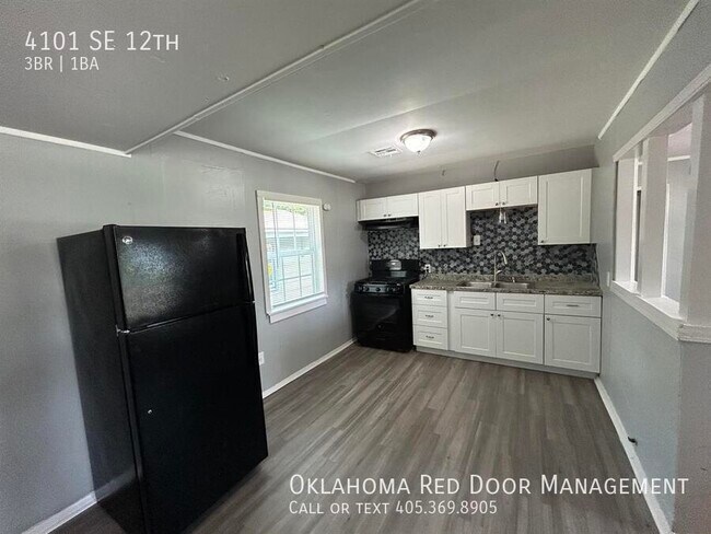 Foto del edificio - 4101 SE 12th St