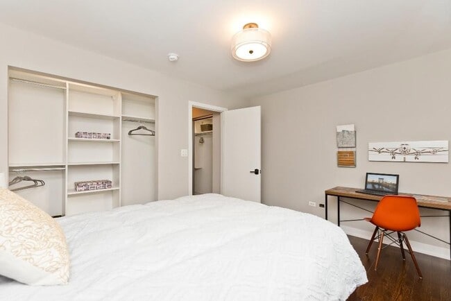 Foto del edificio - 5536 N Sheridan Rd