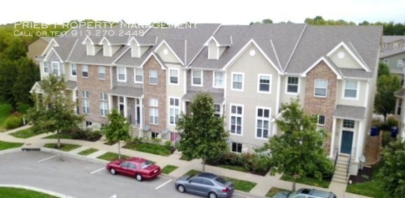 Building Photo - 256 N Hedge Ln
