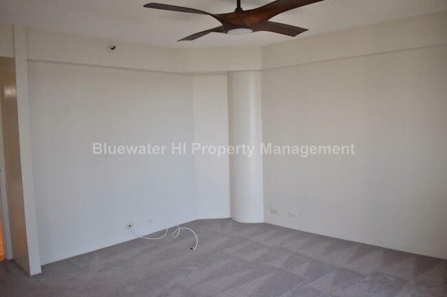 Foto del edificio - Craigside 1/1/1 Nuuanu Condo