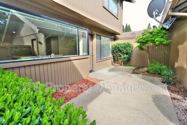 Building Photo - 11674 Gold Country Blvd