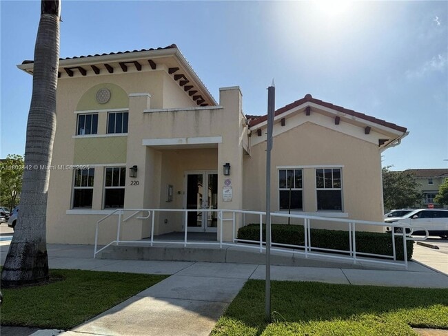 Building Photo - 290 NW 109th Ave