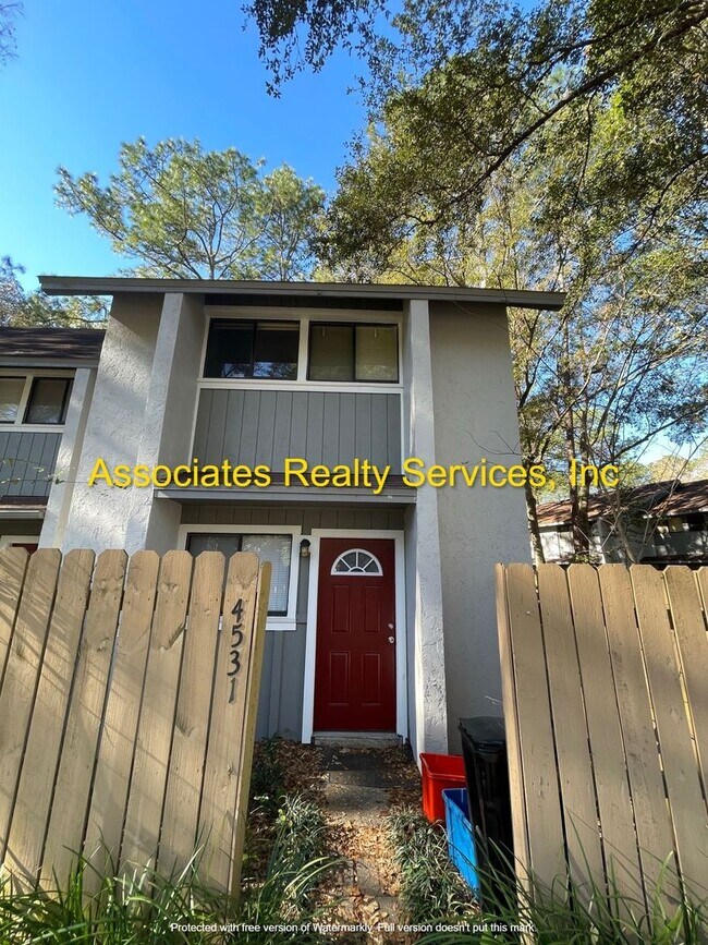 Building Photo - 4531 NW 45th Ct