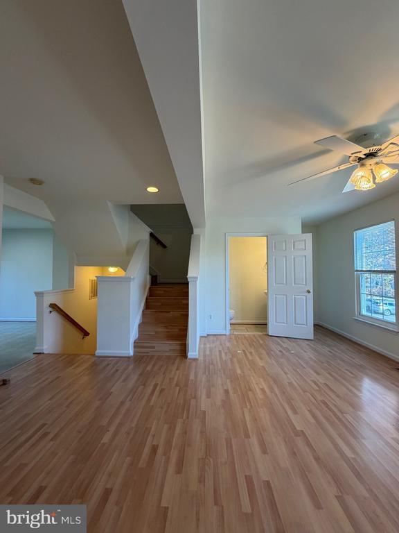 Building Photo - 9068 Falcon Glen Ct