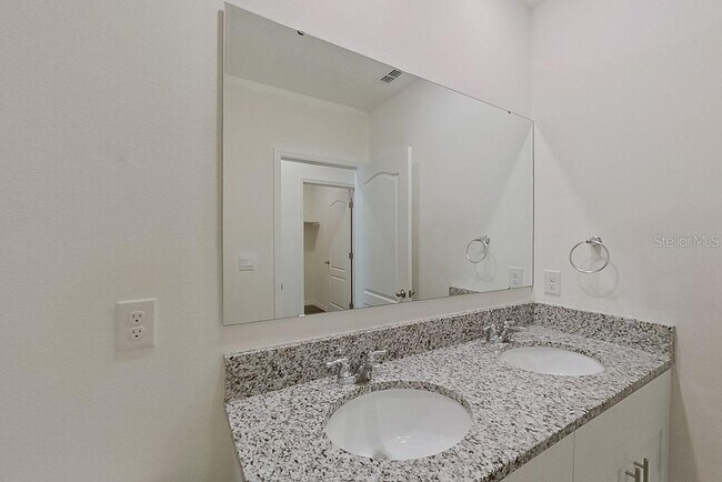 Building Photo - 32208 Edson Ave