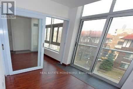 Building Photo - 15 Maplewood Ave