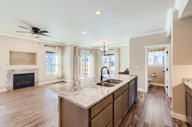 Foto del edificio - 859 Redemption Point