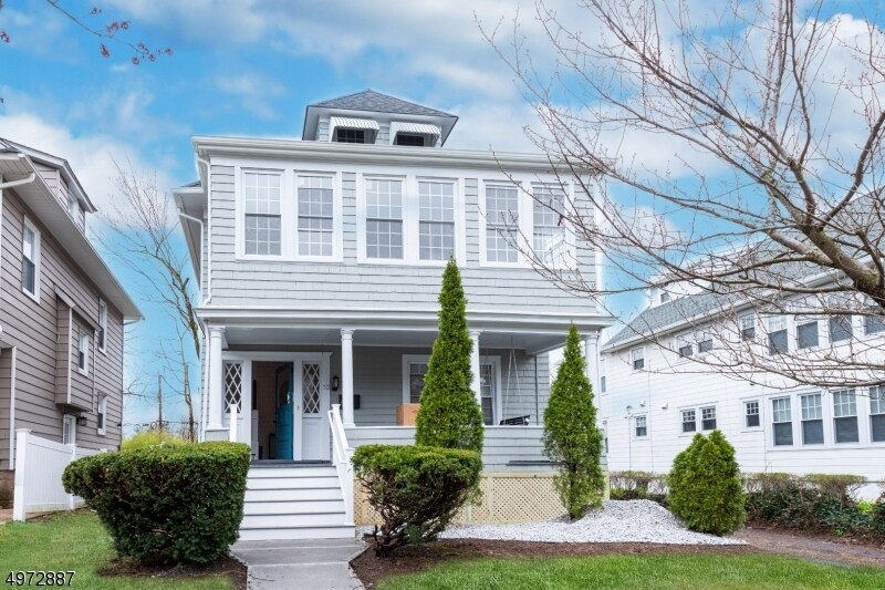 Primary Photo - 32 Brookfield Rd