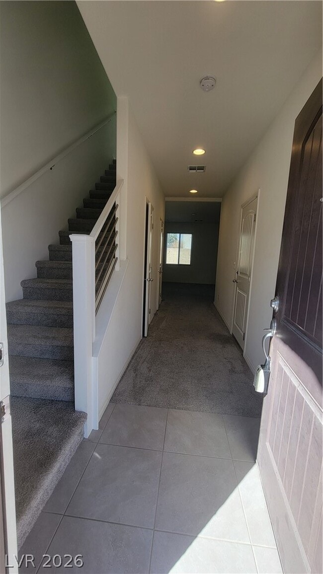 Building Photo - 8772 Belle Castle Ct