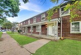 Primary Photo - 1835 La Salle Pl