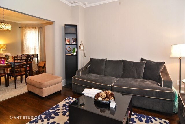 Foto del edificio - 2151 N Avers Ave