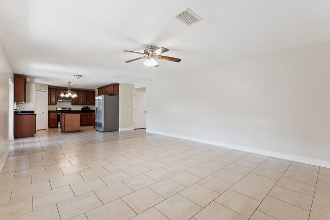 Building Photo - 2907 Holly Berry Ct