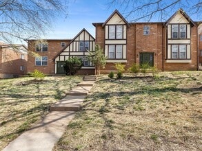 Building Photo - 10017-10021 Rodium Dr