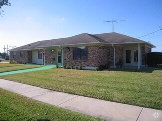 Building Photo - 1207 Miracle Dr