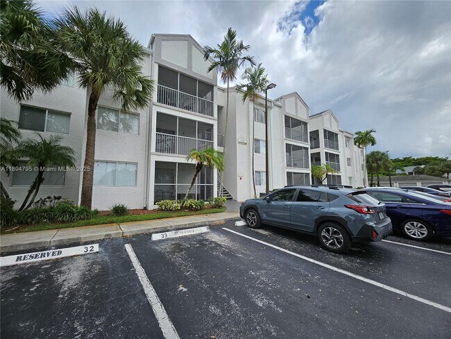 Building Photo - 5686 Rock Island Rd