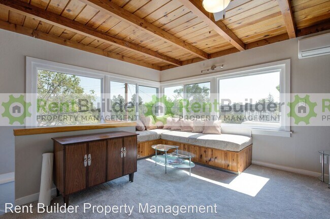 Foto del edificio - 1 br, 1 bath House - 1308 Ridgecrest Dr. S...