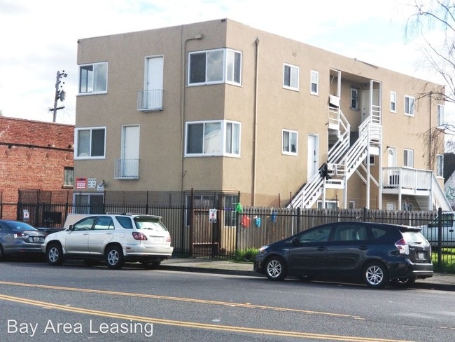Building Photo - 6625 Bancroft Ave