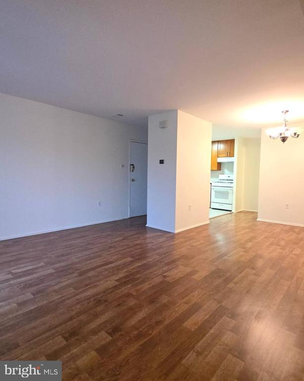 Foto del edificio - 9926 Haldeman Ave