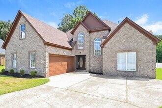 Building Photo - 6044 Kingsview Cove