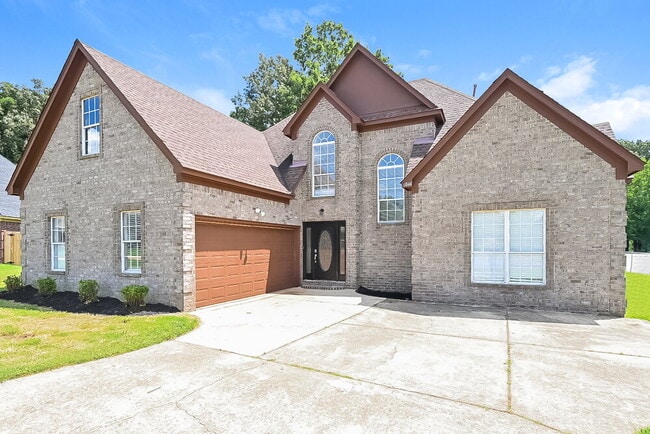Building Photo - 6044 Kingsview Cove