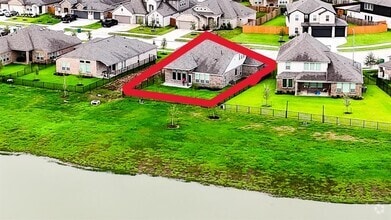 Building Photo - 10727 Amador Peak Dr