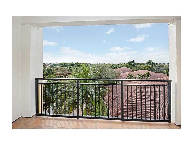 Building Photo - 16135 Emerald Estates Dr