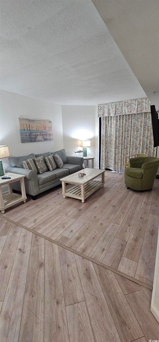 Foto del edificio - 7100 N Ocean Blvd