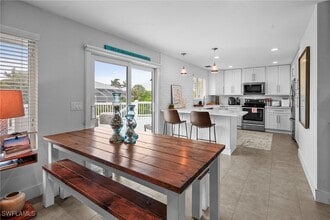 Building Photo - 474 Lake Murex Cir