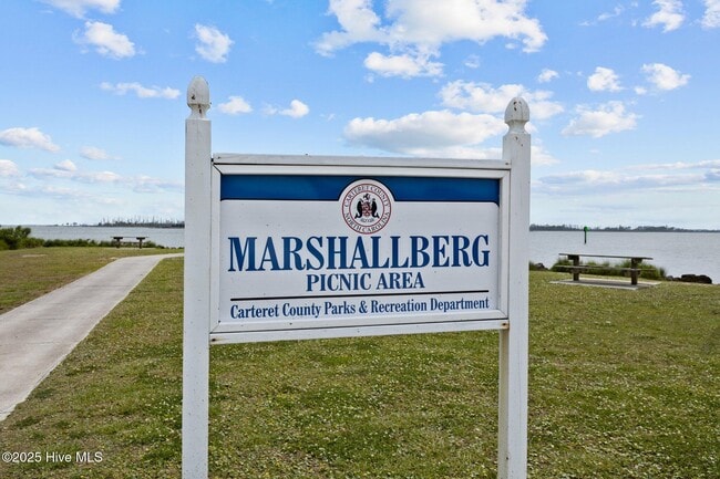 Building Photo - 1218 Marshallberg Rd