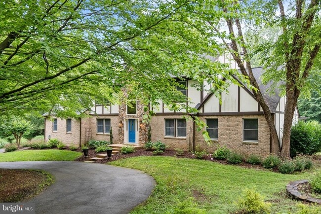 Building Photo - 1709 Woolford Ln