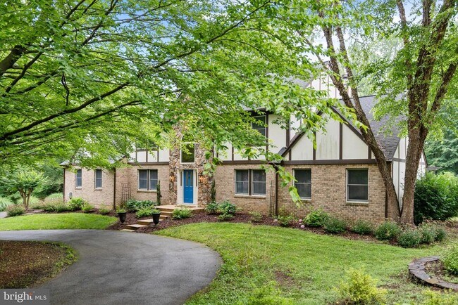 Foto del edificio - 1709 Woolford Ln