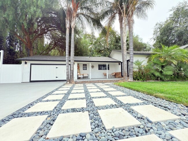 Foto del edificio - 9501 Clybourn Ave