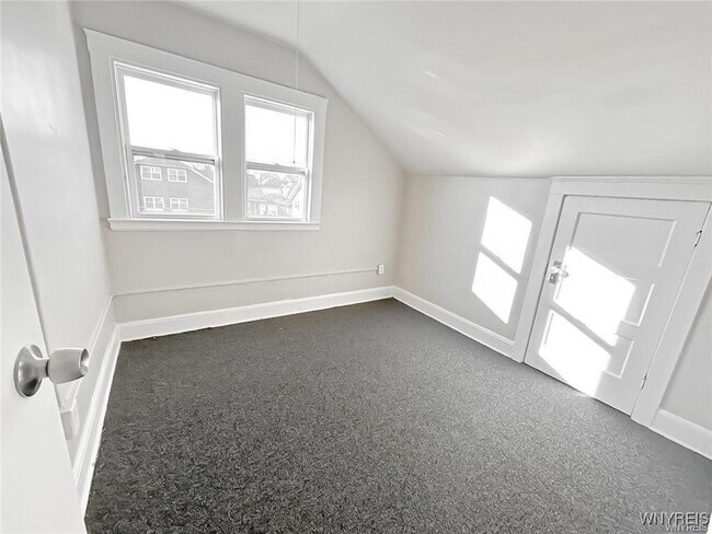 Foto del edificio - 531 24th St
