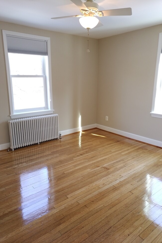 Foto del edificio - 4111 Nicholson St