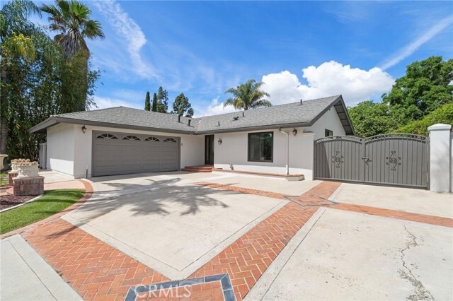 Building Photo - 25981 Cordillera Dr