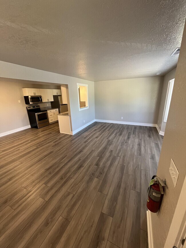 2852 Green Meadow Dr, Township, MI 49428 Townhome Rentals