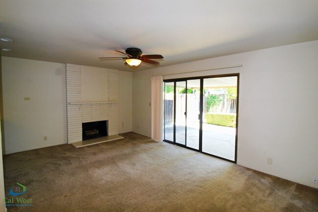 Building Photo - 2229 Crocker Way