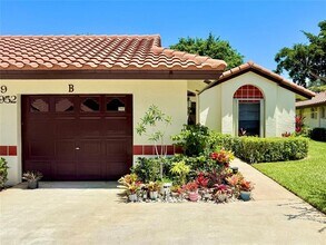 Building Photo - 10952 Roebelini Palm Ct
