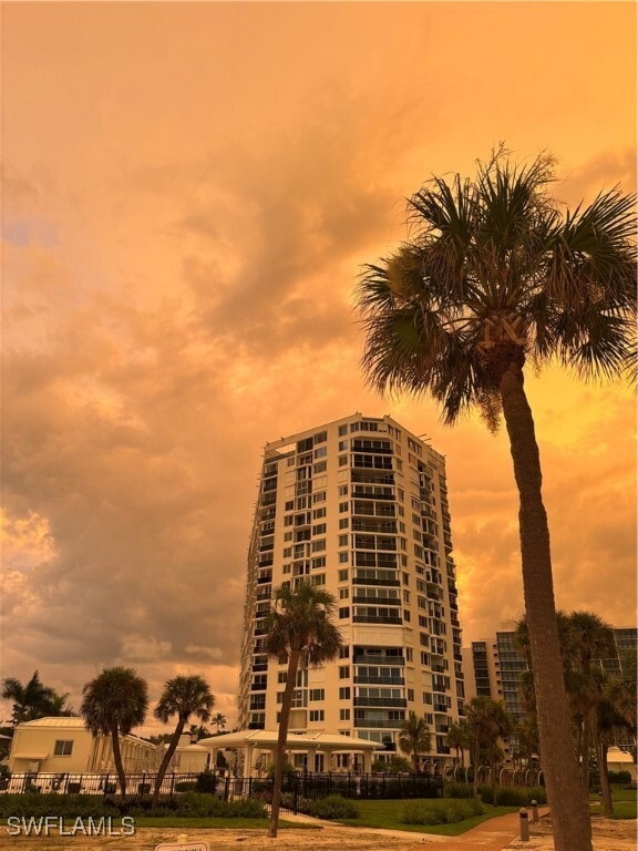 Building Photo - 4041 Gulf Shore Blvd N