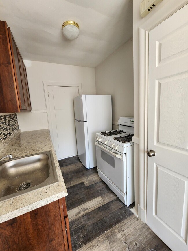 Cocina - 3604 Delor St